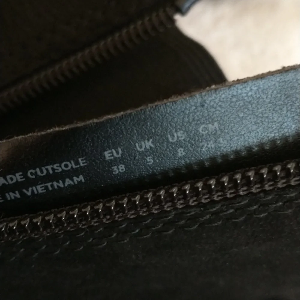 Vagabond leather upper